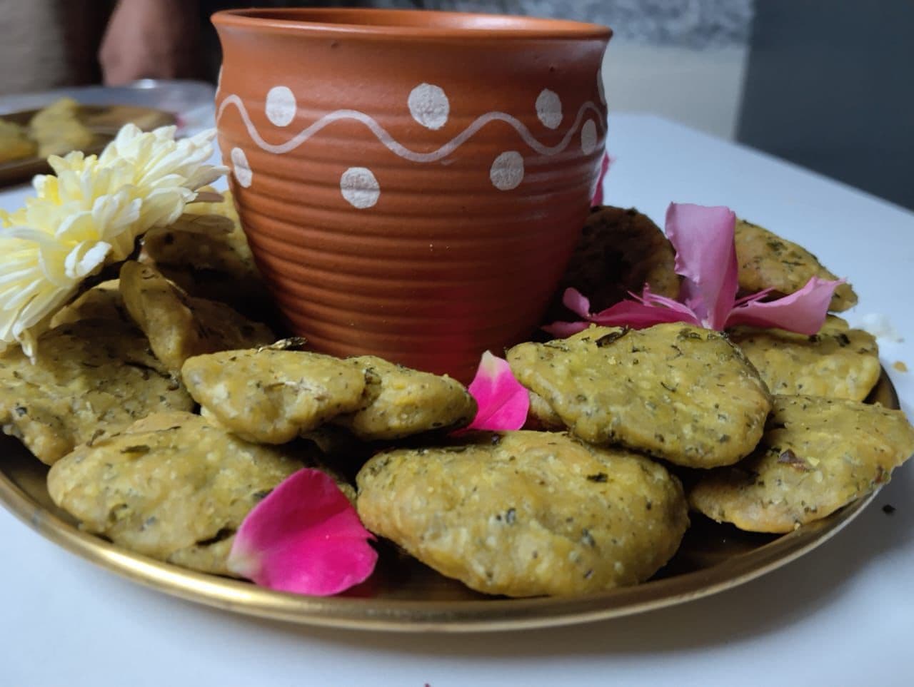 Methi Mathri — Rasoi Tales